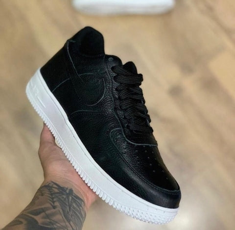 Air Force Preto e Branco couro