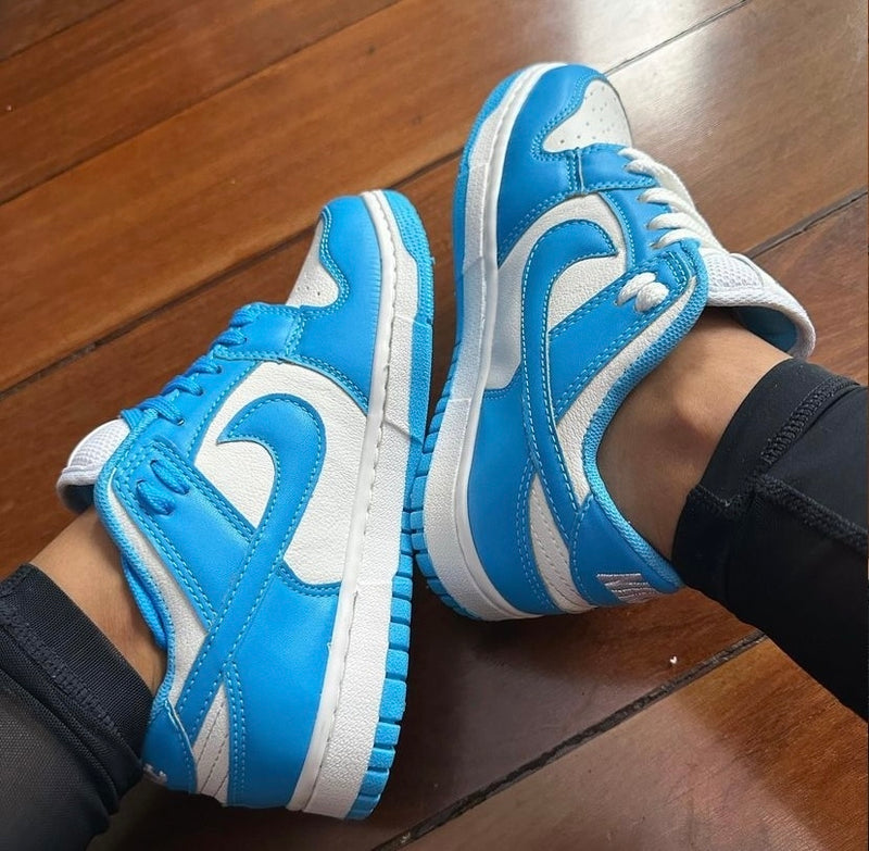 Dunk Low Azul e Branco