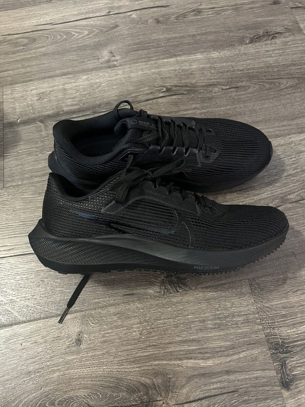 Pegasus 40 Preto